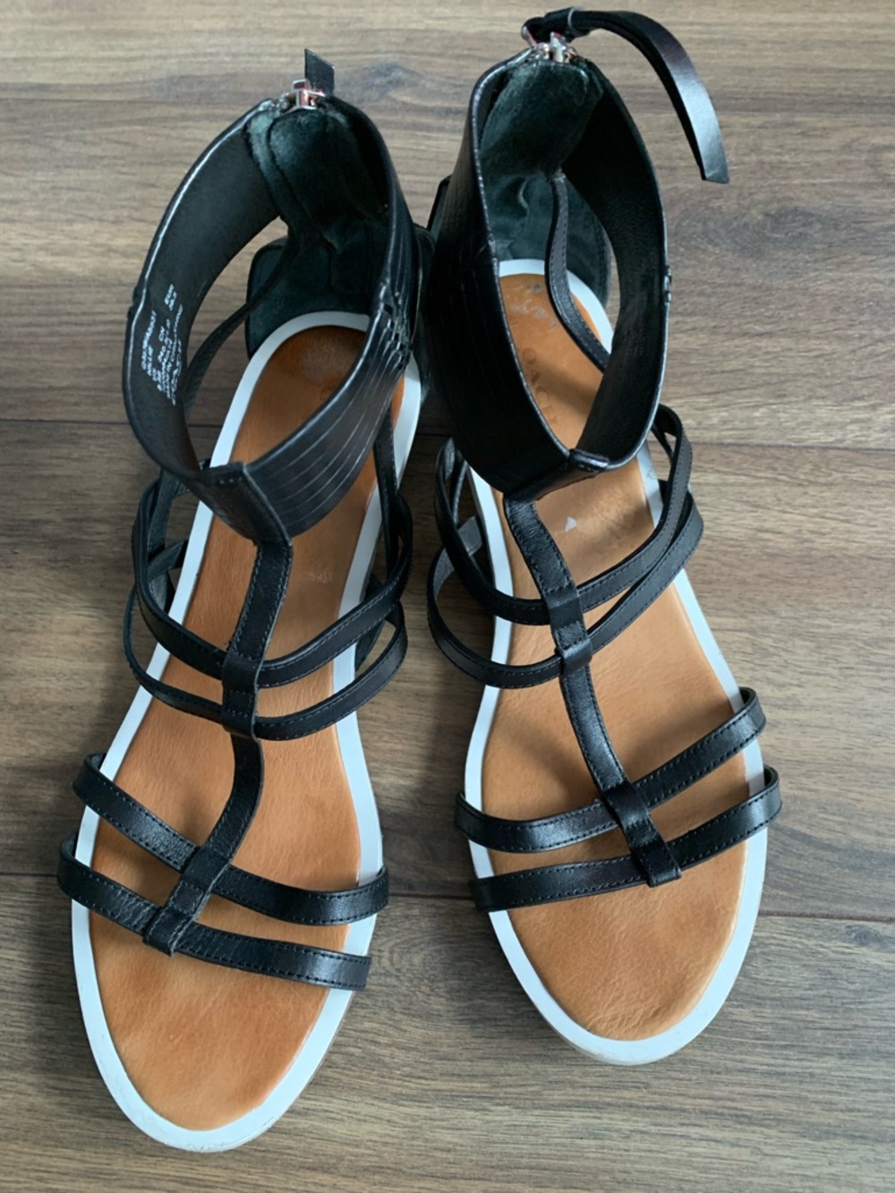 Coach Nillie Gladiator Sandals Ankle Gladiator women’s Sandals size 8.5B - Picture 2 of 16